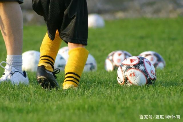 媒体评论：里夫斯保持22-25分表现，合同性价比极高